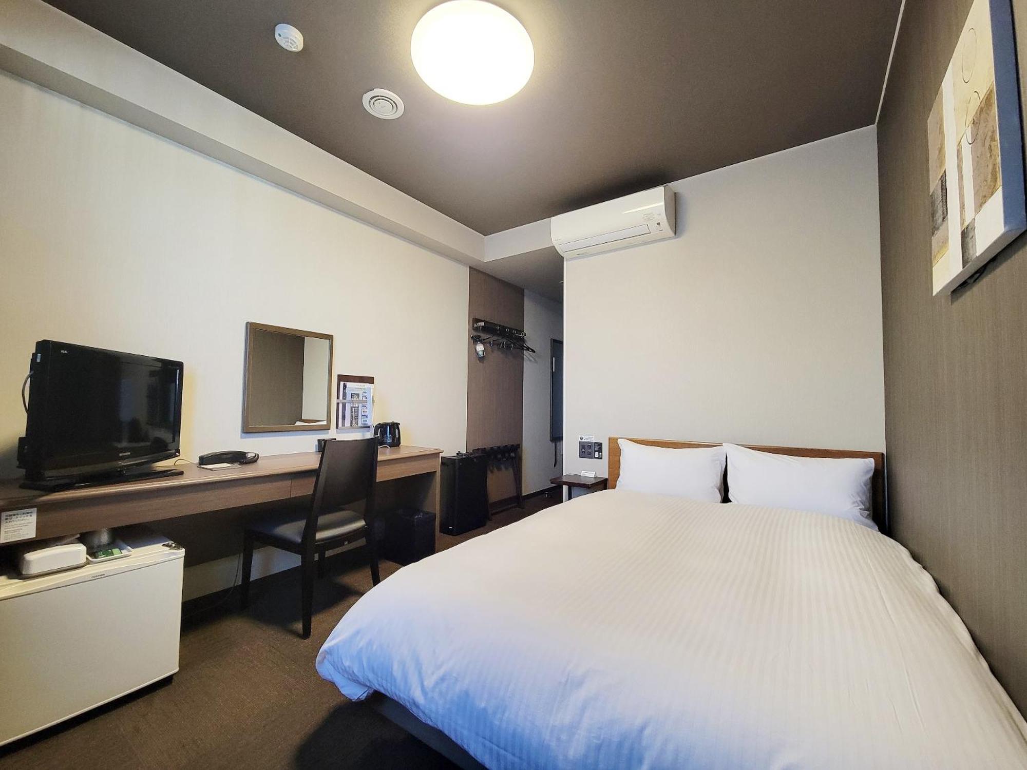 Hotel Route-Inn Komoro Dış mekan fotoğraf