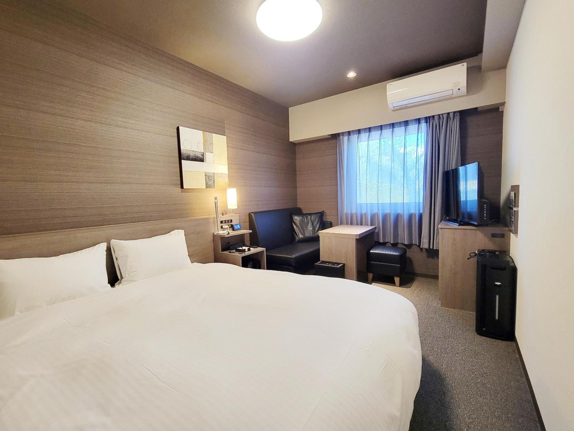Hotel Route-Inn Komoro Dış mekan fotoğraf